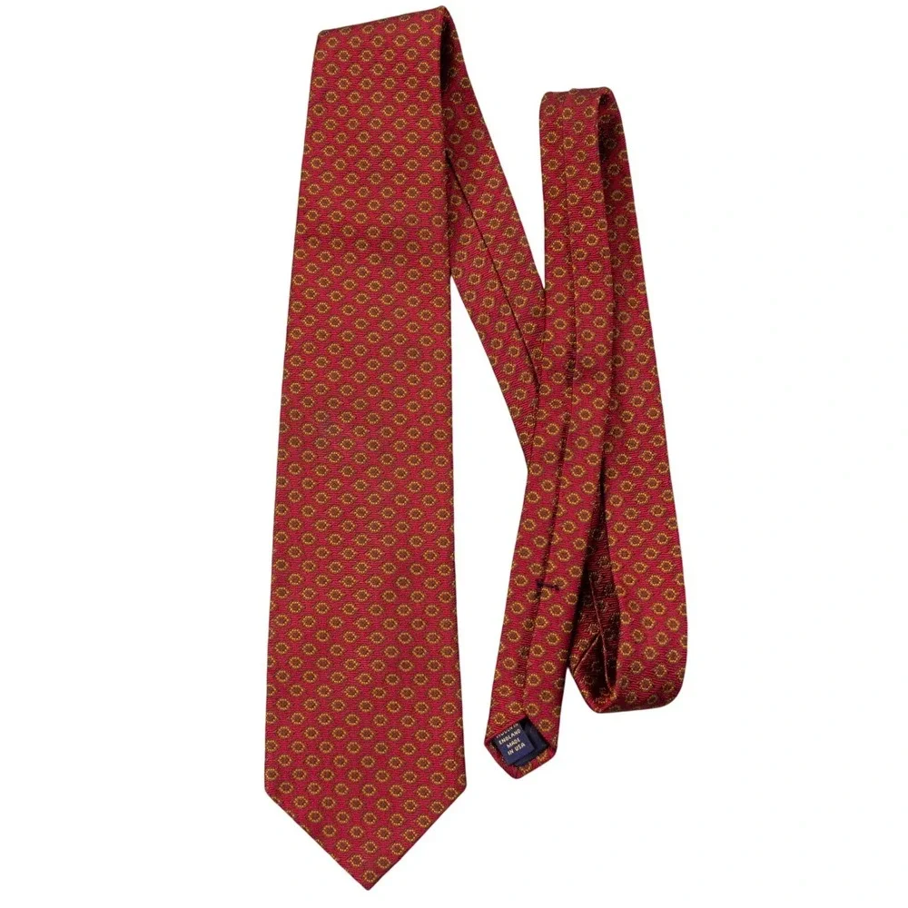 Brooks Brothers Mens Red Geometric‎ Oval Neck Tie 100% Silk Made in USA